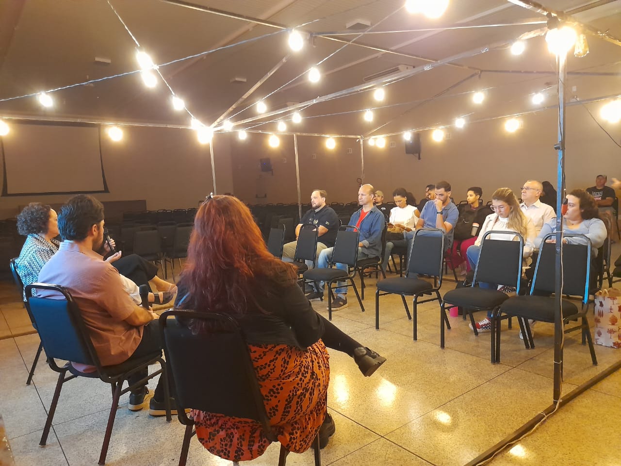 9ª Semana de Arquitetura e Urbanismo | Leandro Paganelli, Lívia Scarpellini e Thais Regina