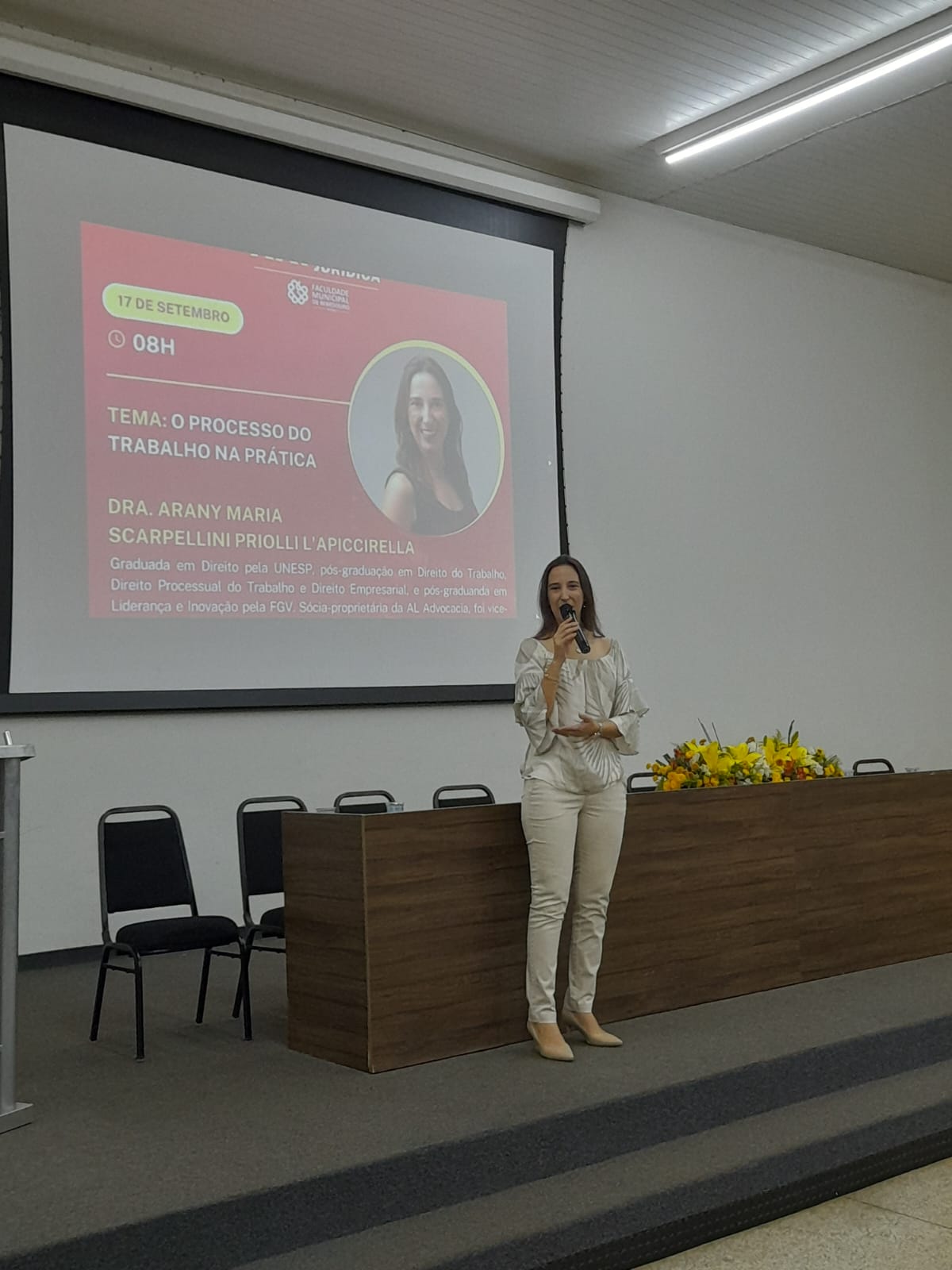 XXI Semana Jurídica | Dra. Arany Maria Scarpellini Priolli L'apiccirella - diurno