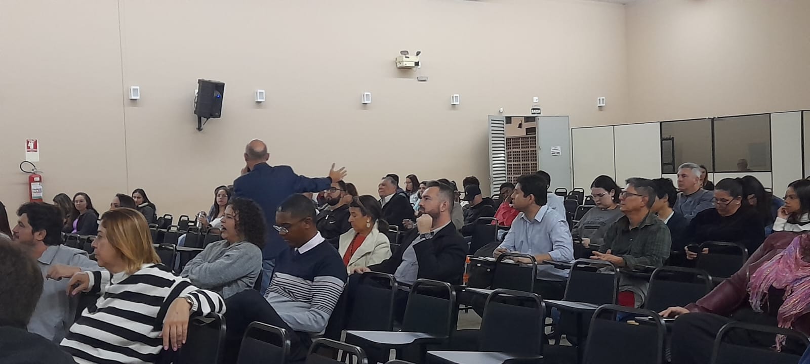 Workshop “Em mentes quadradas, ideias novas não circulam”