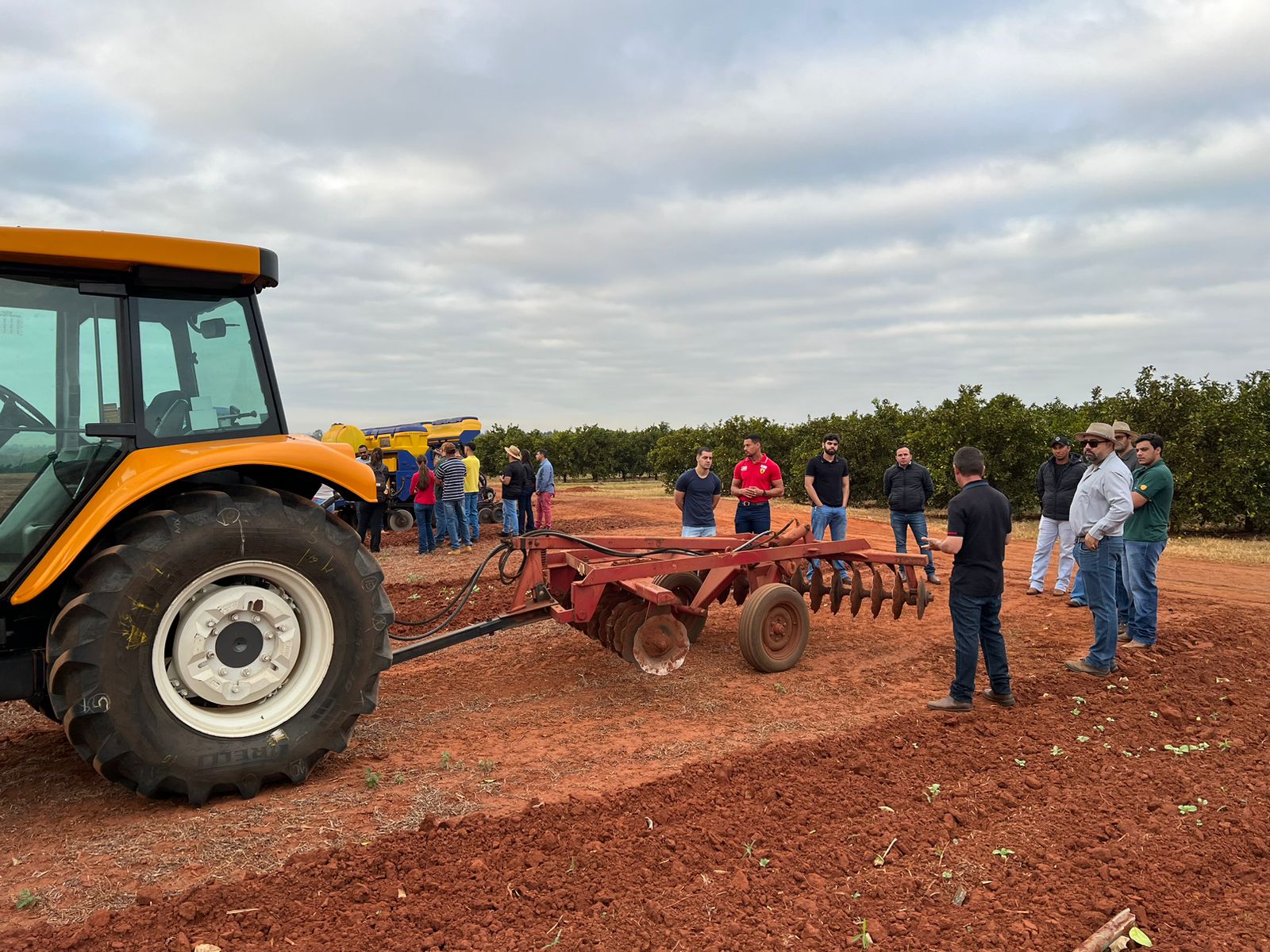 Curso de Engenharia Agronômica promove aulão sobre Regulagem e Calibração