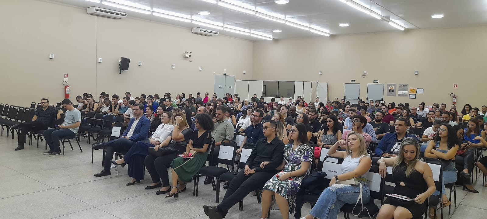 IMESB lança obra coletiva produzida por professores e alunos egressos da Instituição