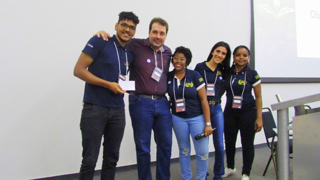 32ª Semana de Administração | Carol Curimbaba