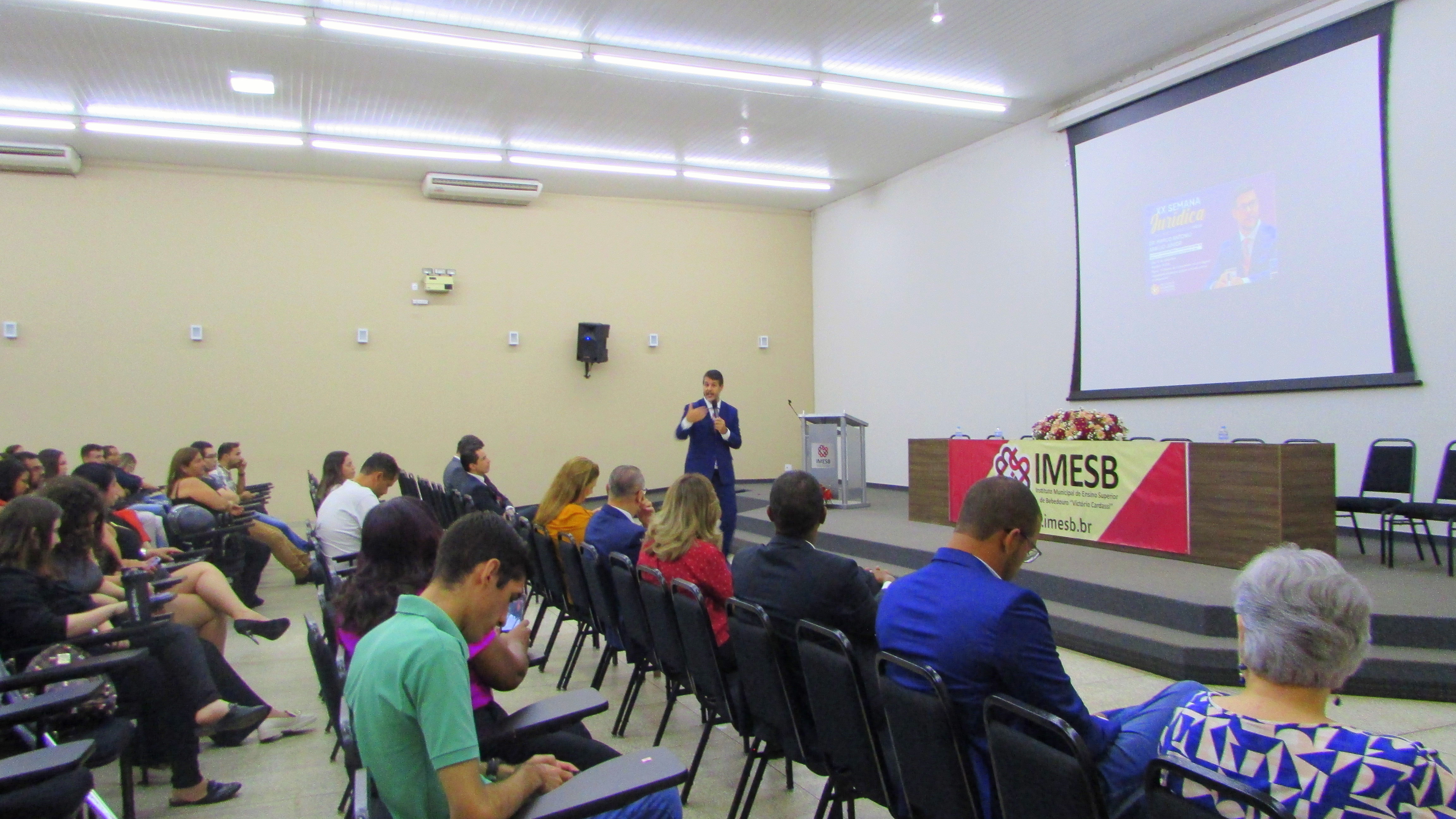 XX Semana Jurídica | "Direito do Consumidor na era digital: responsabilidade por golpes virtuais contra o consumidor"