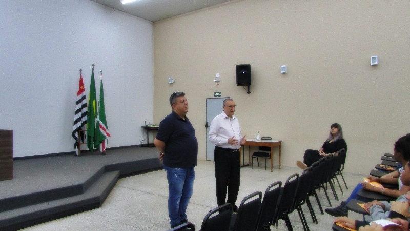 IMESB recebe a visita dos alunos da Escola José Francisco Paschoal