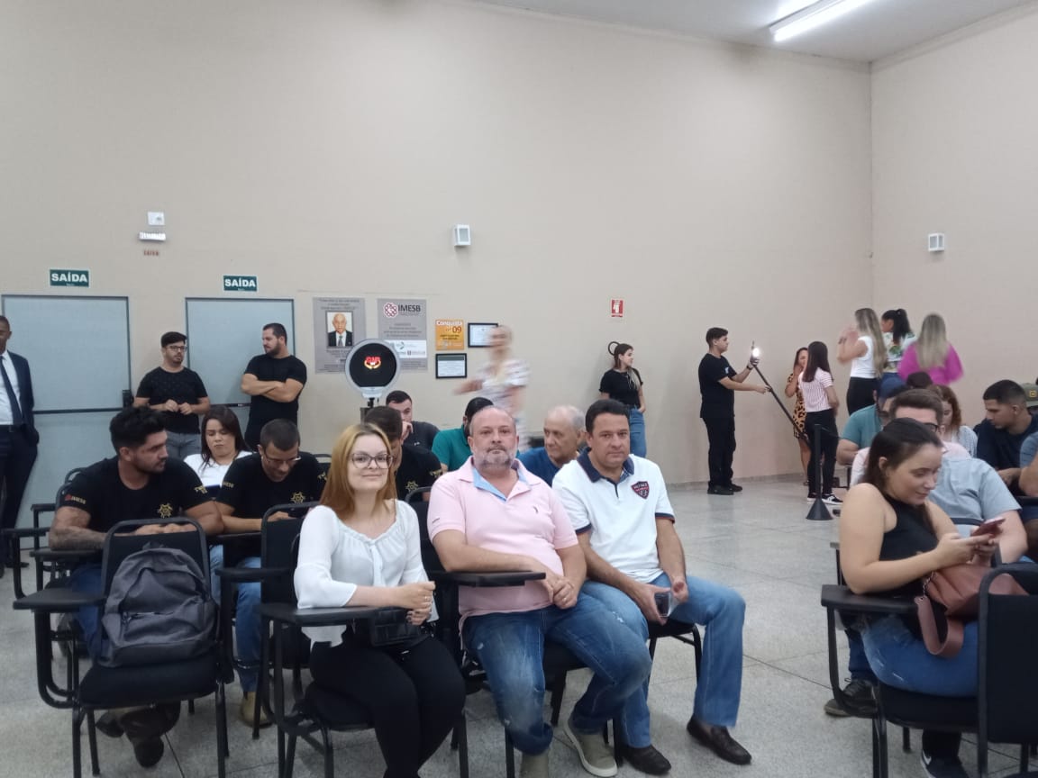 ce876b10-c637-4cc7-ab00-f7121313ffcd