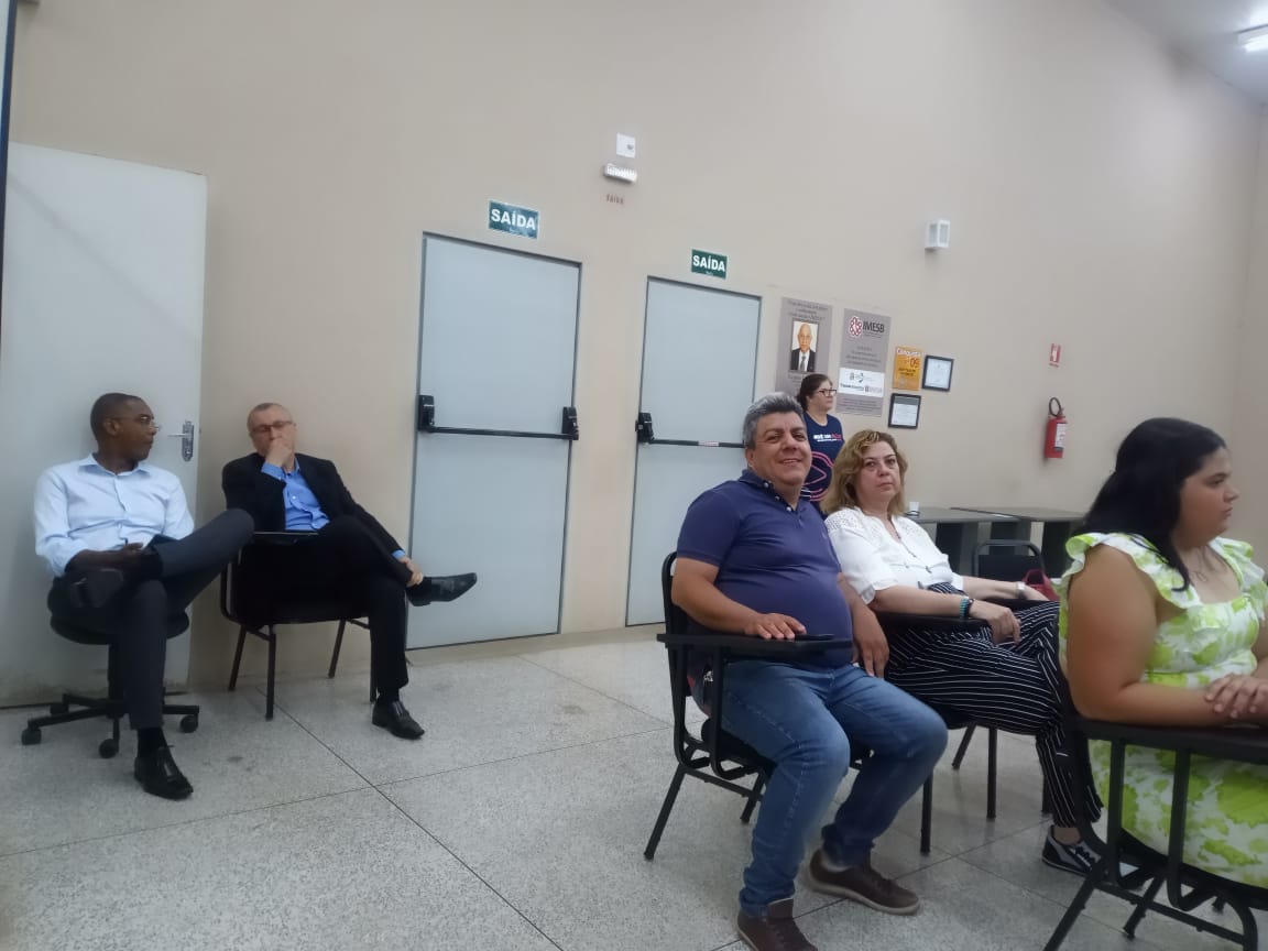 e9b39c38-bab8-4fe8-9617-06de796fe2ff