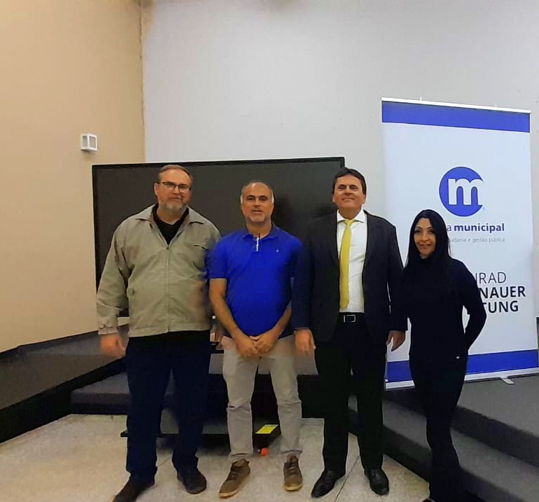 586eba07-09ed-4c62-a5de-6023d0df3236