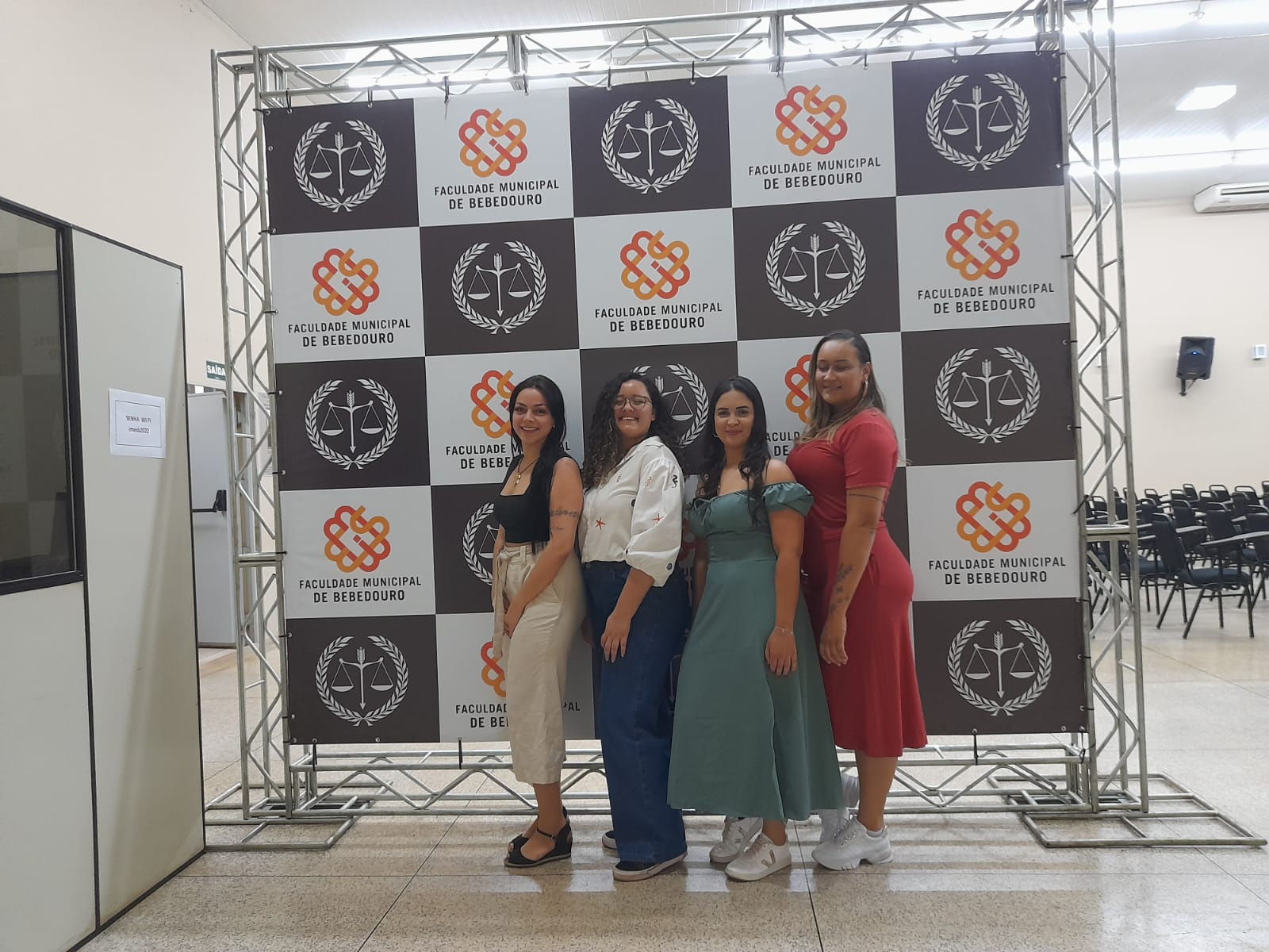 42b28ac4-5755-4e59-866e-73cbd2b00e21