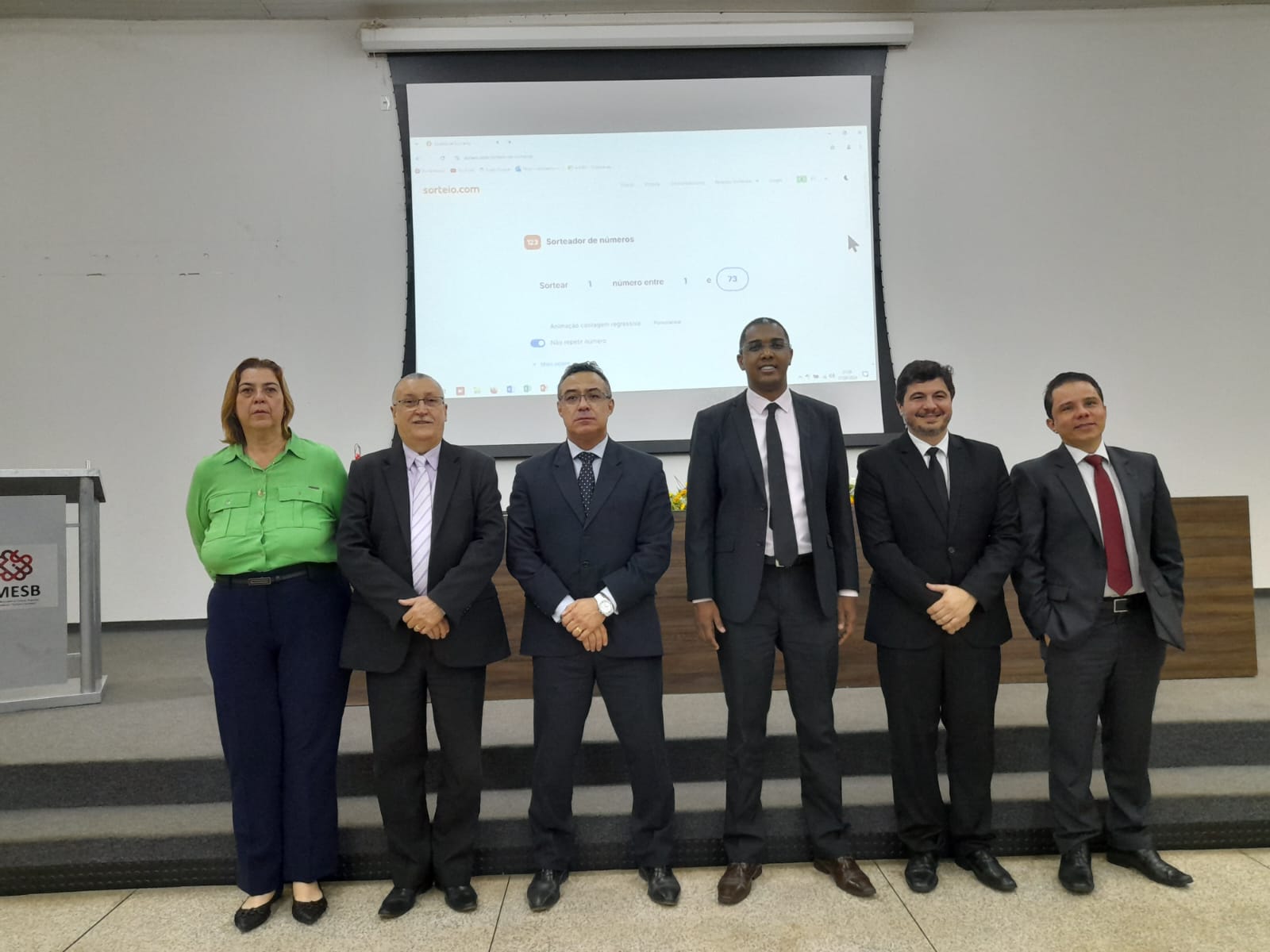 8f998694-b27c-4375-9c25-c031a7ca9f0e