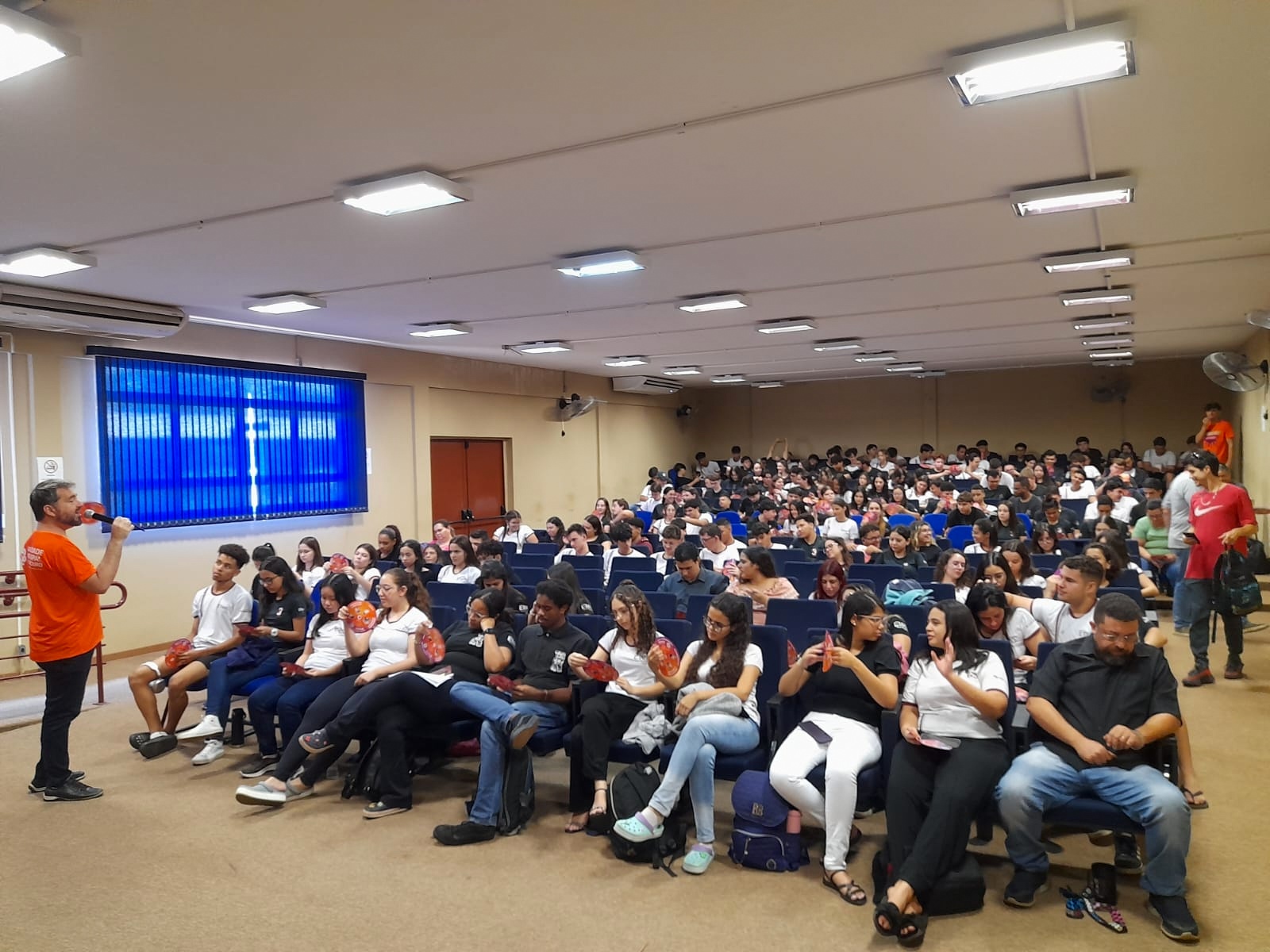 4f950d57-497c-4903-99f0-5ae39fed4d0a