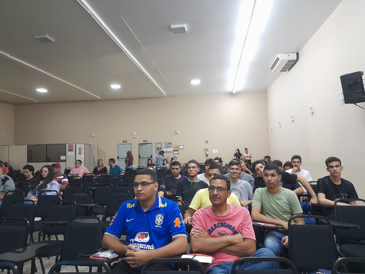 33ª Semana Científica da Administração | Prof. Me. Vitor Edson Marques Jr.