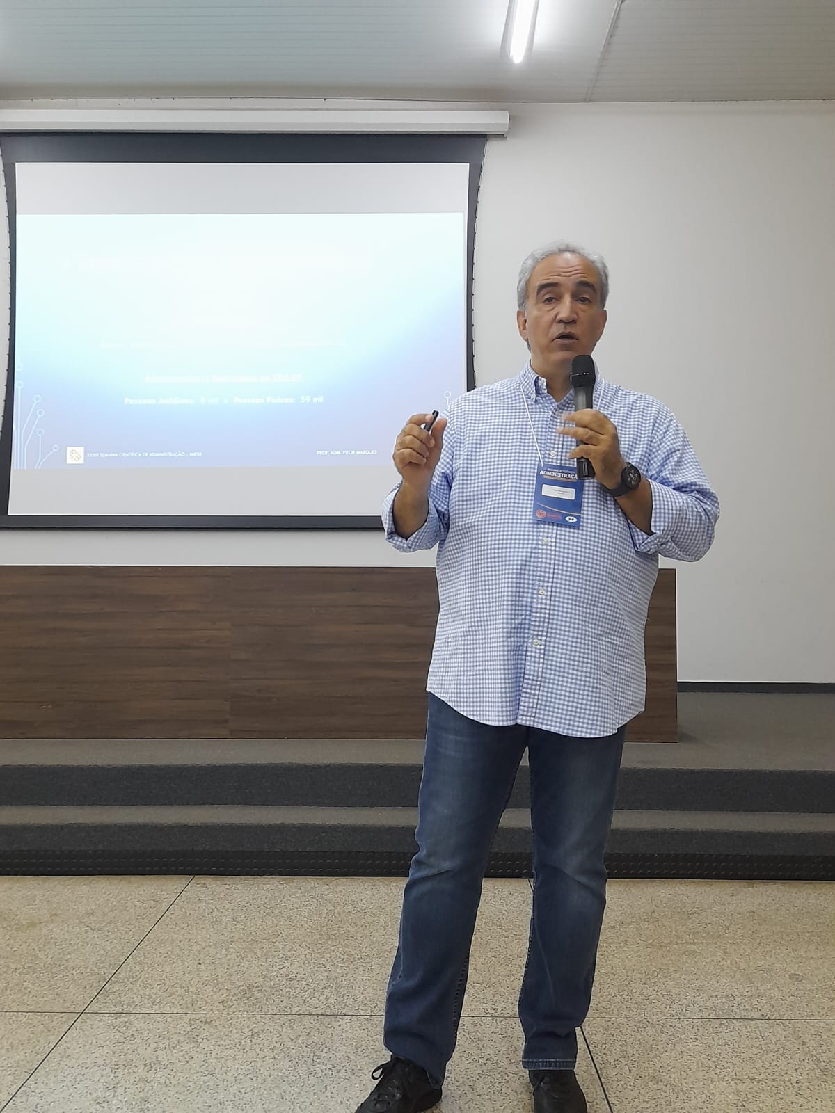 33ª Semana Científica da Administração | Prof. Me. Vitor Edson Marques Jr.